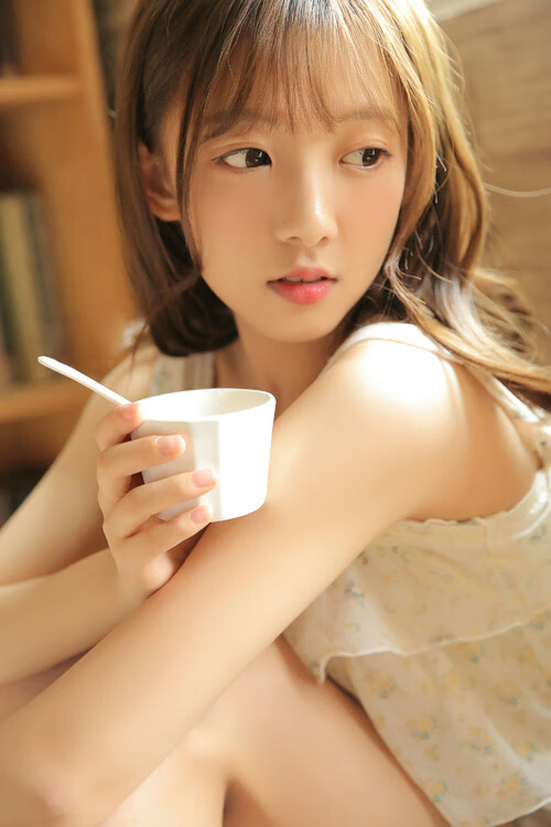 开云电竞-_蓝天白云下：乡村网球趣味挑战赛_，乡村网球场